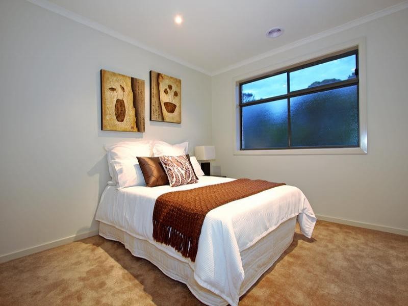 27b Separation Street, Mornington VIC 3931