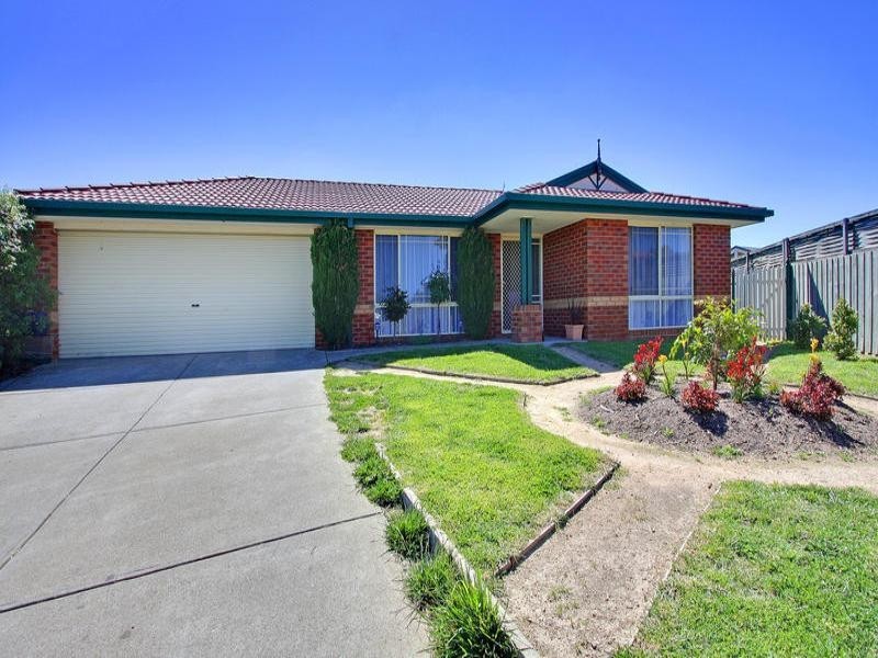 6 Larkin Close, Mount Martha VIC 3934