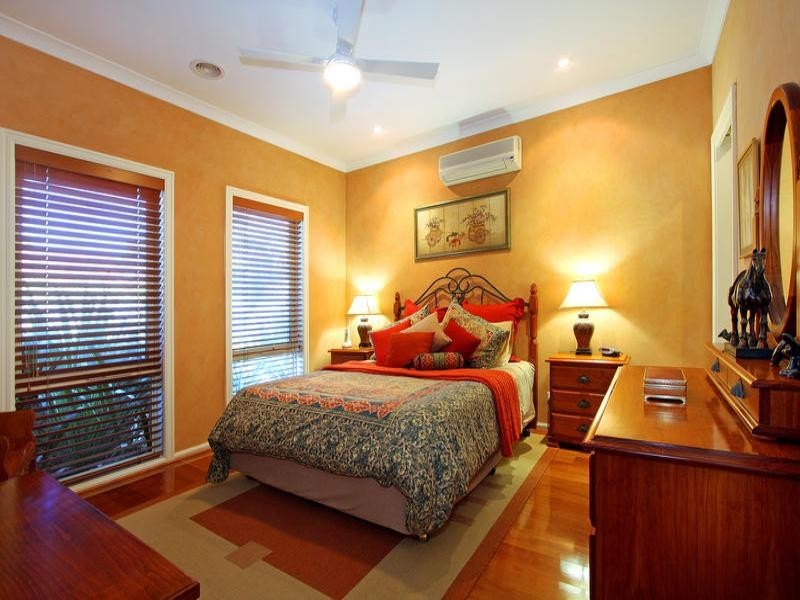 2/23 Neptune Street, Mornington VIC 3931