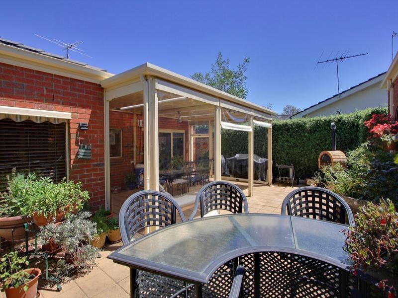 2/23 Neptune Street, Mornington VIC 3931