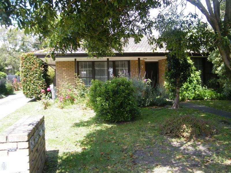 1/7 Bloom Street, Frankston VIC 3199