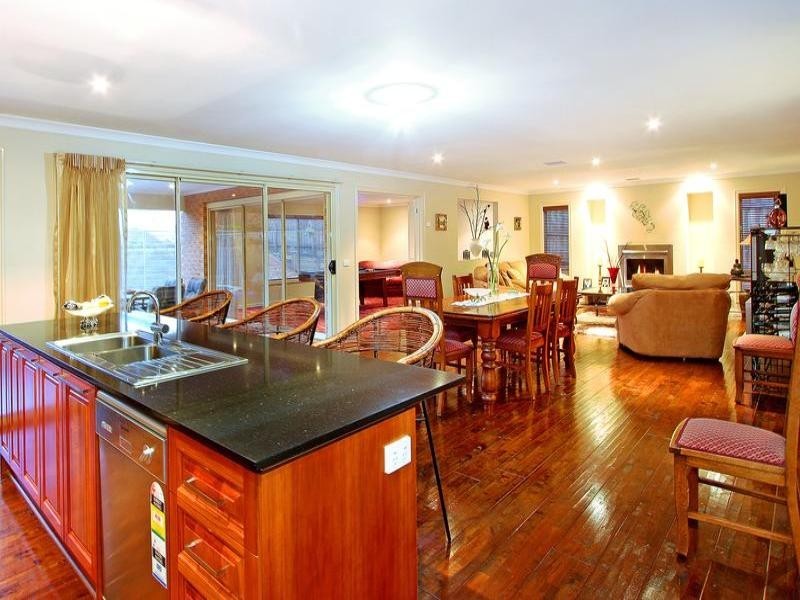 9 Reflections Way, Mornington VIC 3931