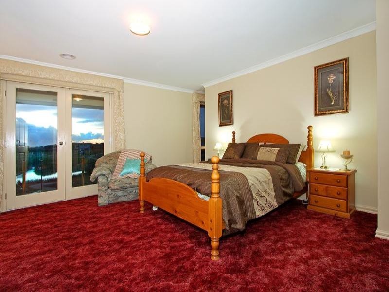 9 Reflections Way, Mornington VIC 3931