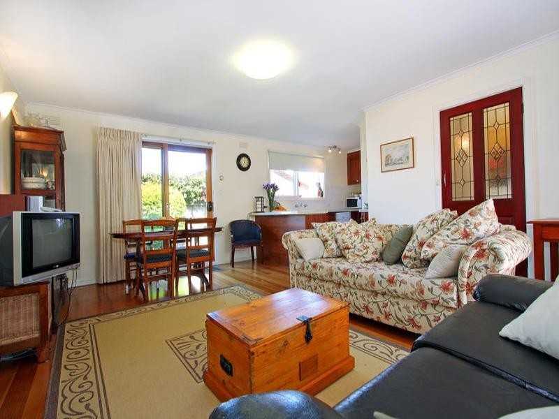 2/36-40 Tanti Avenue, Mornington VIC 3931