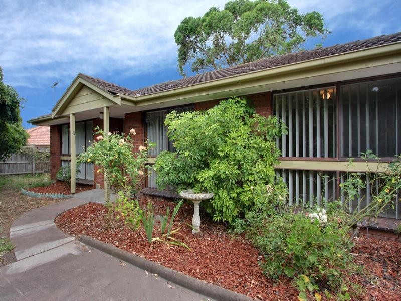 4/8 Van Ness Avenue, Mornington VIC 3931