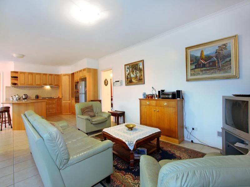 28 Traminer Drive, Mount Martha VIC 3934