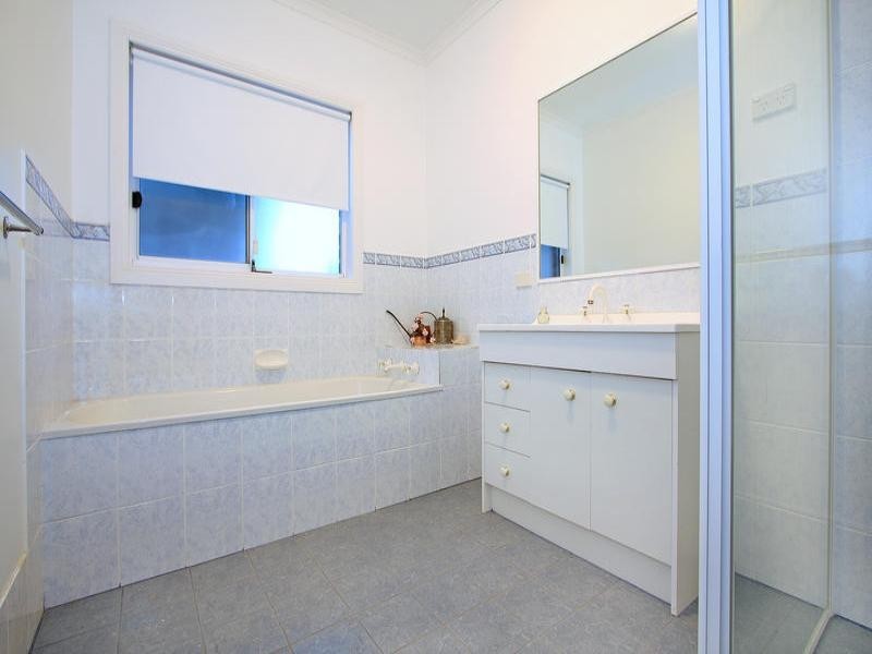 28 Traminer Drive, Mount Martha VIC 3934