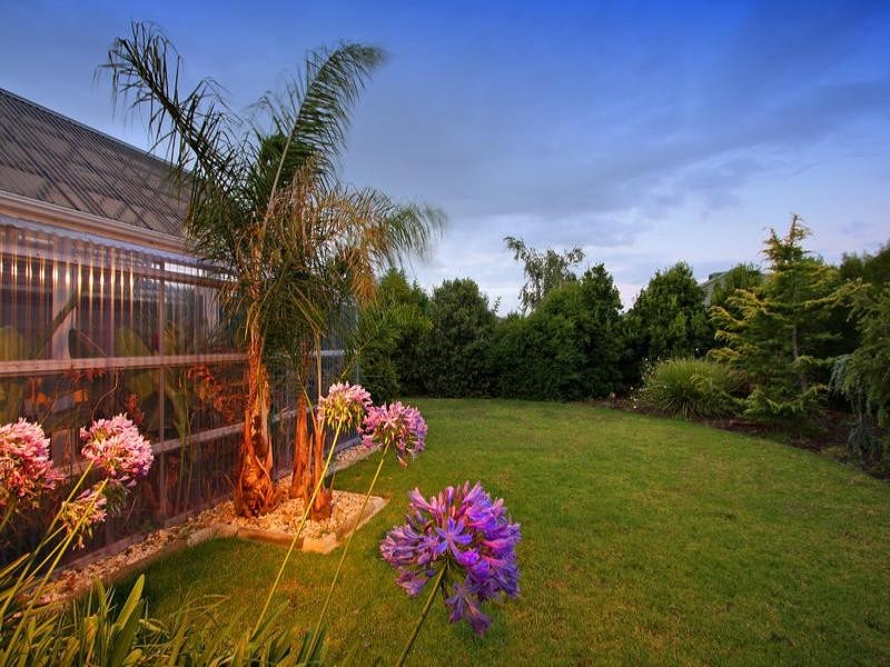 28 Traminer Drive, Mount Martha VIC 3934