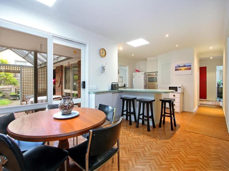 16 Bentons Road, Mount Martha VIC 3934