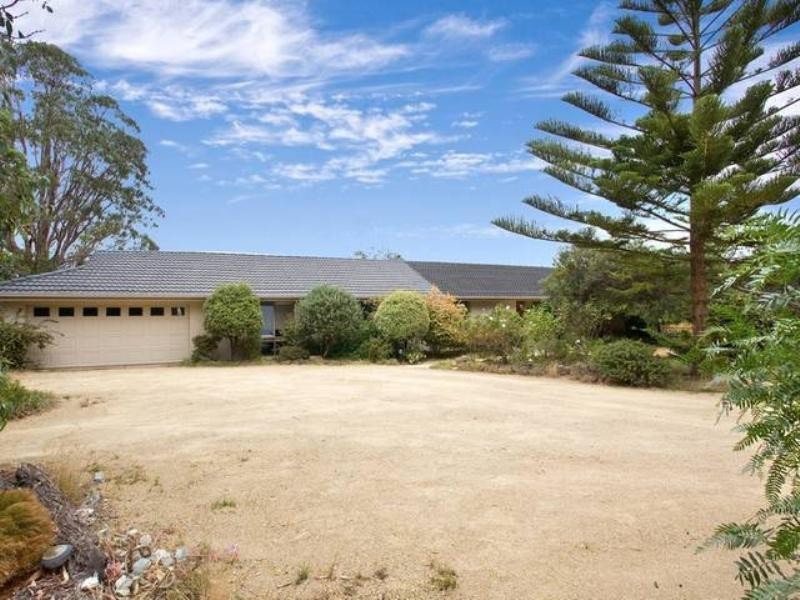 28 Green Island Avenue, Mount Martha VIC 3934