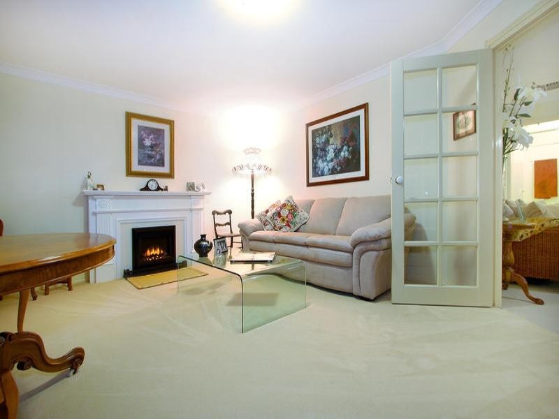 4 St Mitchell Circuit, Mornington VIC 3931