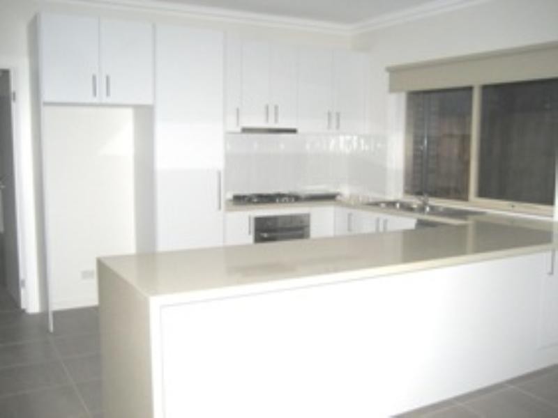 3/20 Spray Street, Mornington VIC 3931