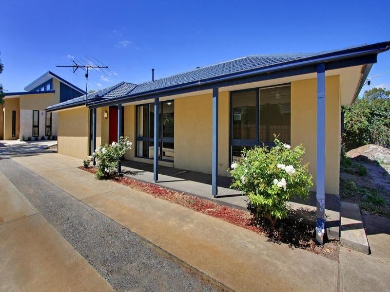 1/808 Nepean Highway, Mornington VIC 3931