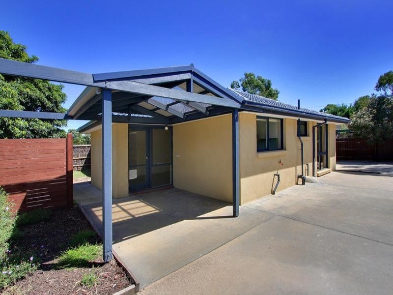 1/808 Nepean Highway, Mornington VIC 3931