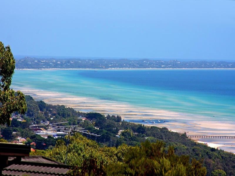 1 Alexander Parade, Mccrae VIC 3938