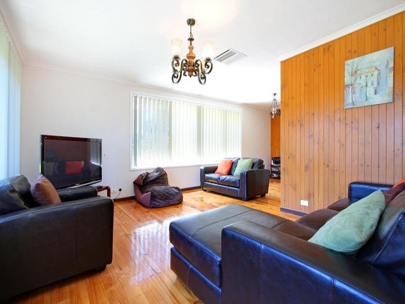 69 Richardson Drive, Mornington VIC 3931