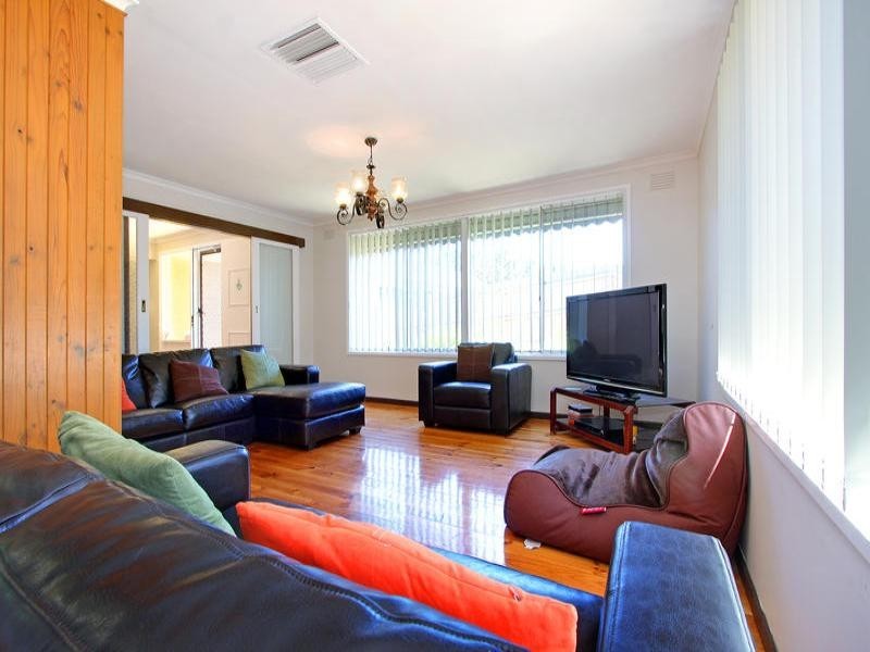 69 Richardson Drive, Mornington VIC 3931