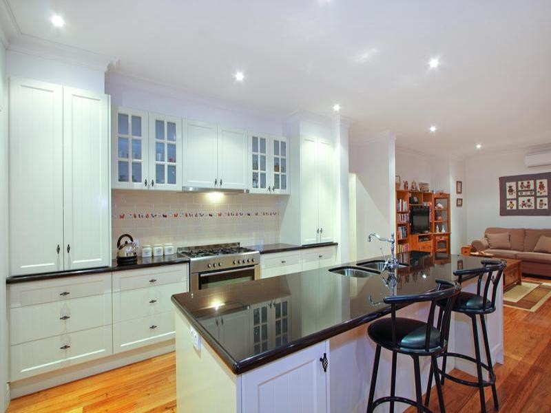 34 Green Island Avenue, Mount Martha VIC 3934