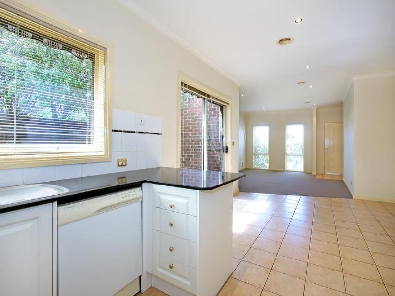 1/22 Haig Street, Mornington VIC 3931