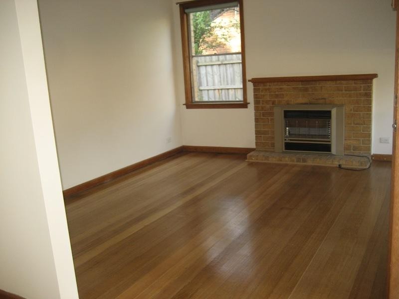 4 Karella Crescent, Mornington VIC 3931