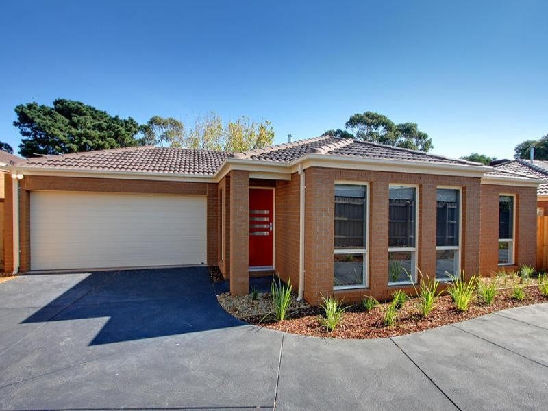 2/40 Alameda Avenue, Mornington VIC 3931