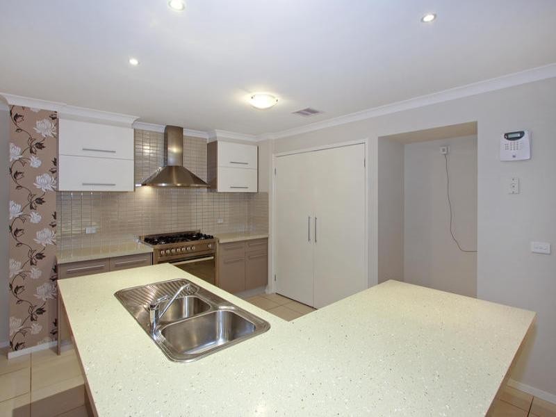 30 Ben Drive, Mornington VIC 3931