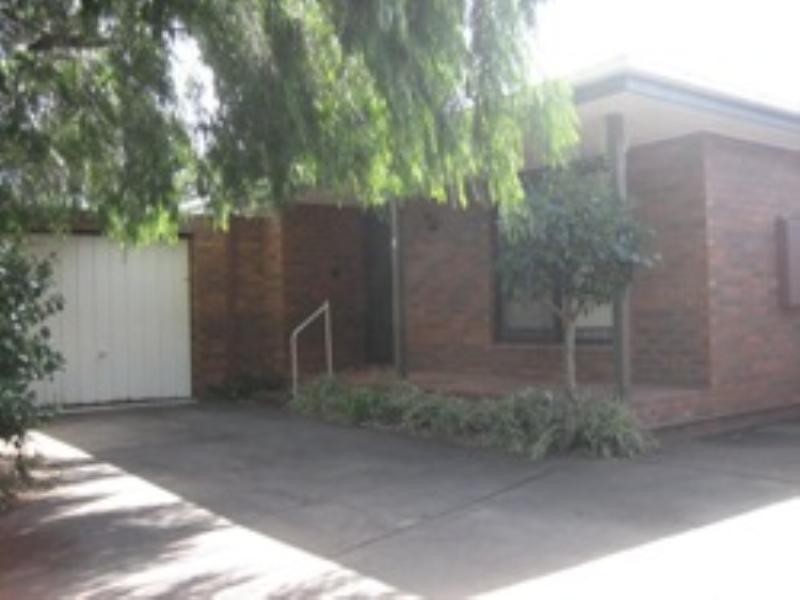 4/16-18 Barkly Street, Mornington VIC 3931