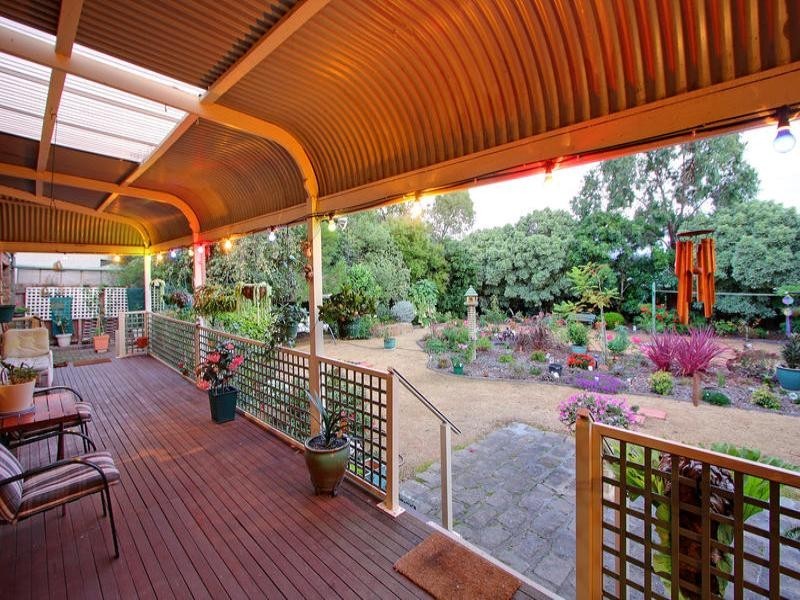 14 Cherry Blossom Lane, Mornington VIC 3931