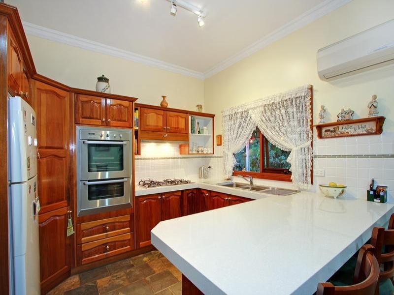 14 Cherry Blossom Lane, Mornington VIC 3931