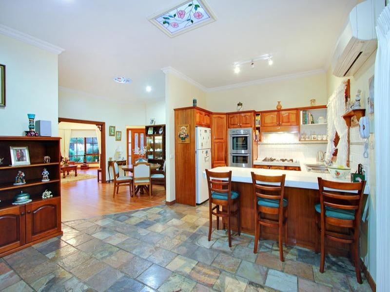 14 Cherry Blossom Lane, Mornington VIC 3931