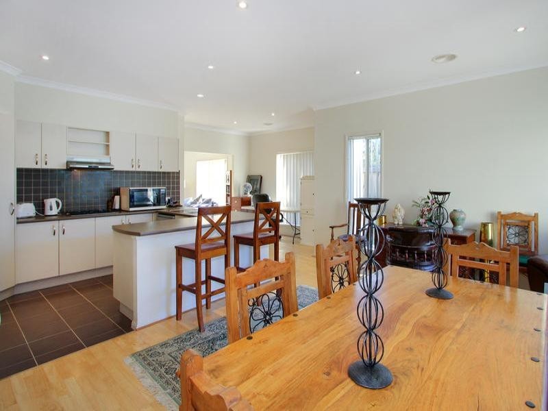 16 Esperance Court, Mount Martha VIC 3934