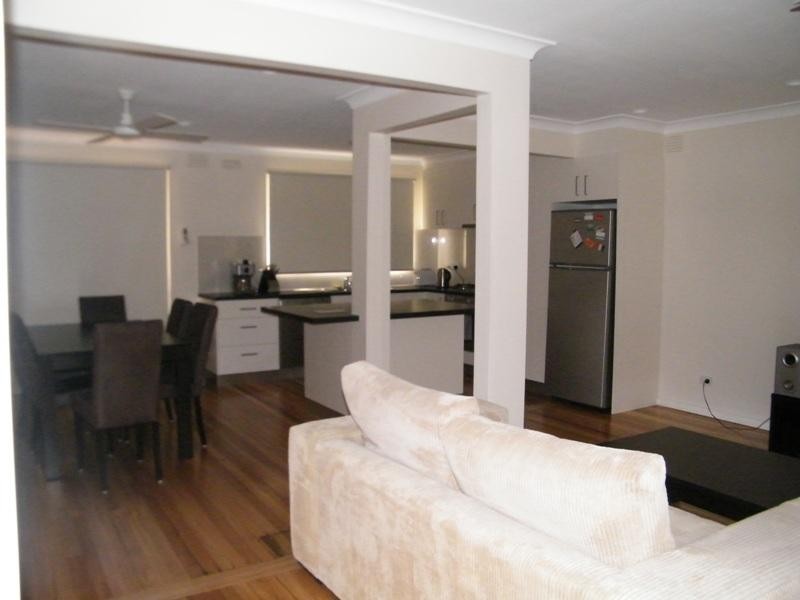 13 Kiandra Street, Mornington VIC 3931