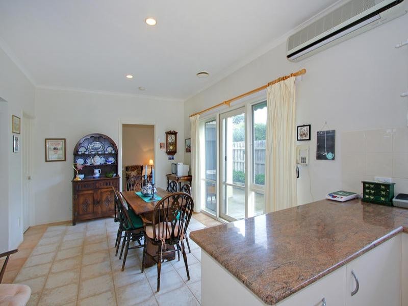 1/76 Nunns Road, Mornington VIC 3931