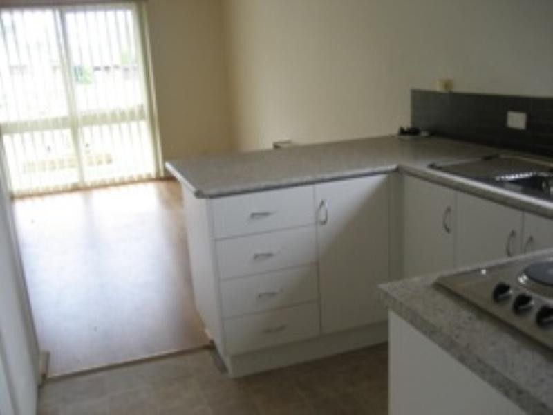 1/9 Leicester Avenue, Mount Eliza VIC 3930