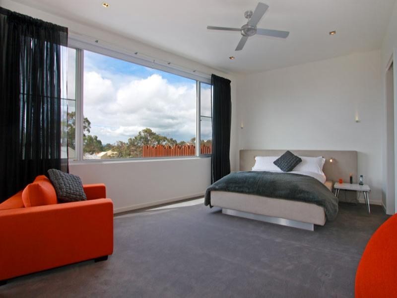 4 Brad Street, Mount Martha VIC 3934