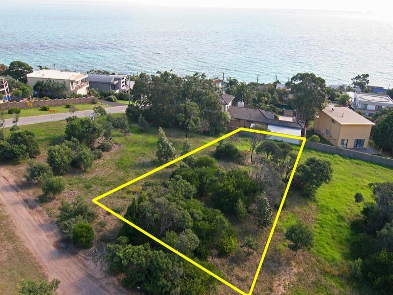 15 Headland Waters, Mount Martha VIC 3934