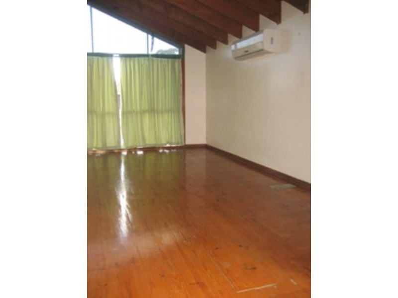 1/16 Swansea Grove, Mornington VIC 3931