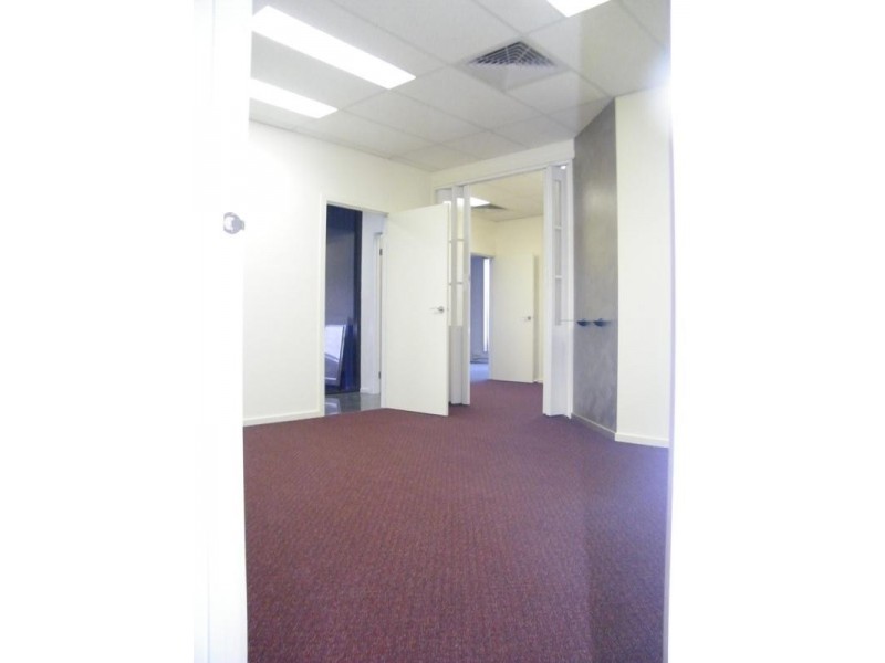 8/3 Torca Terrace, Mornington VIC 3931