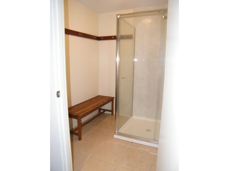 8/3 Torca Terrace, Mornington VIC 3931