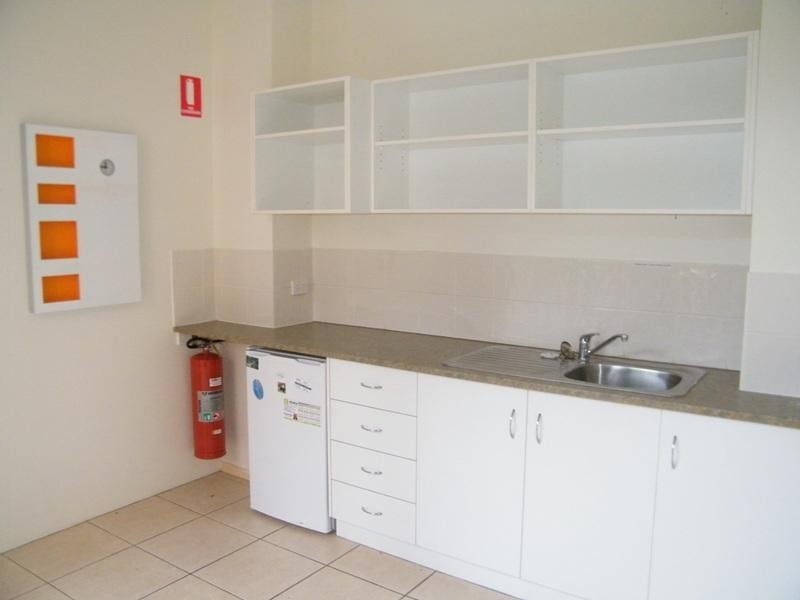 8/3 Torca Terrace, Mornington VIC 3931