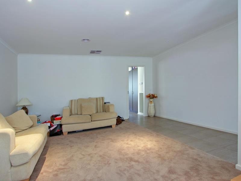 14 Dorothy Crescent, Mornington VIC 3931