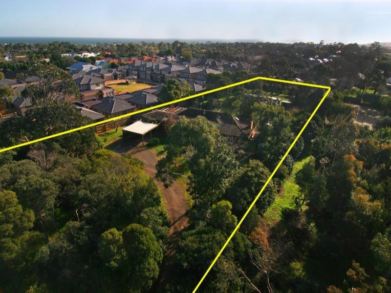 41 Green Island Avenue, Mount Martha VIC 3934