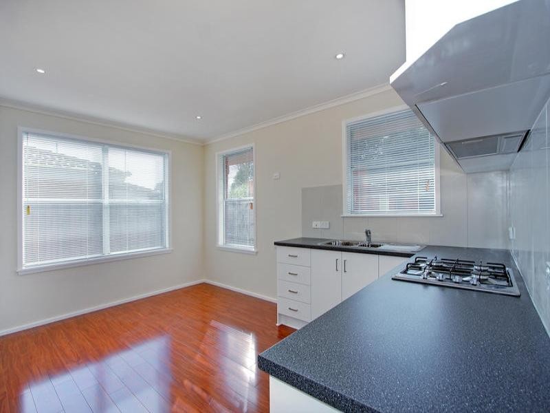 31 Robertson Drive, Mornington VIC 3931