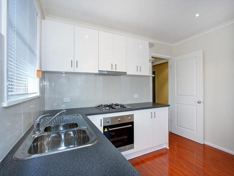 31 Robertson Drive, Mornington VIC 3931