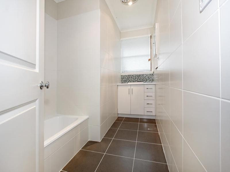31 Robertson Drive, Mornington VIC 3931