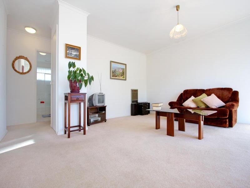 1/50 Wilsons Road, Mornington VIC 3931