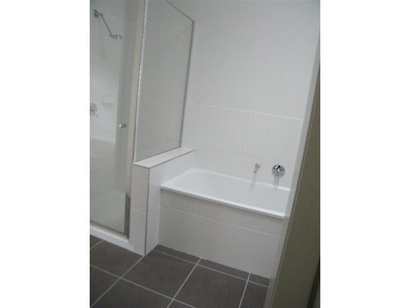 2/5 Wood Street, Mornington VIC 3931