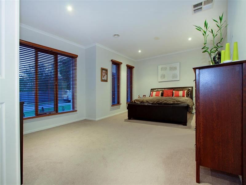 41 Marriott Drive, Mount Martha VIC 3934