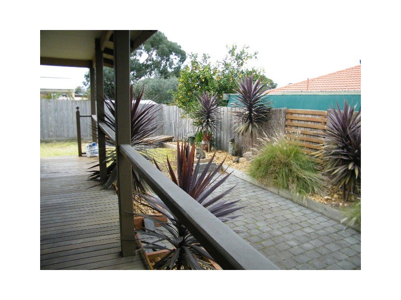 19 Benambra Street, Mornington VIC 3931