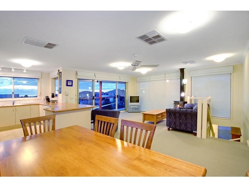 52 Maxwell Street, Mornington VIC 3931